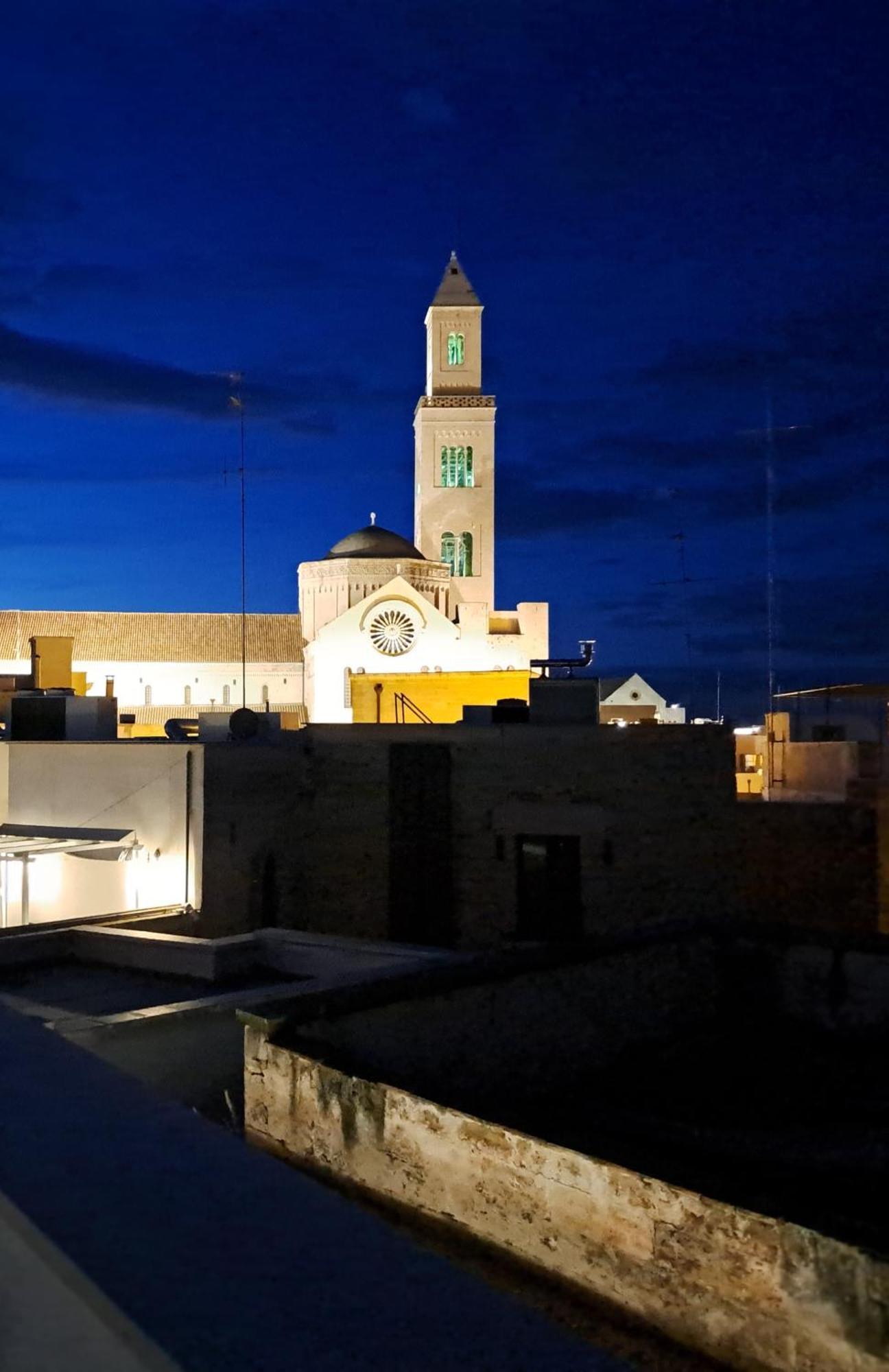 Palazzo Boccapianola Appartement Bari Buitenkant foto